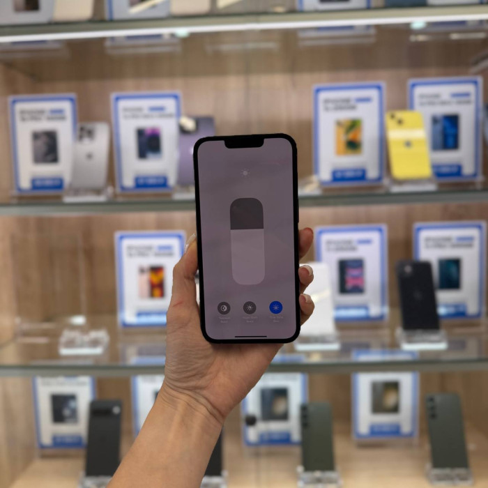 Б/у iPhone 13 Pro 256GB Небесно-голубой RU | Фото 3 из 5