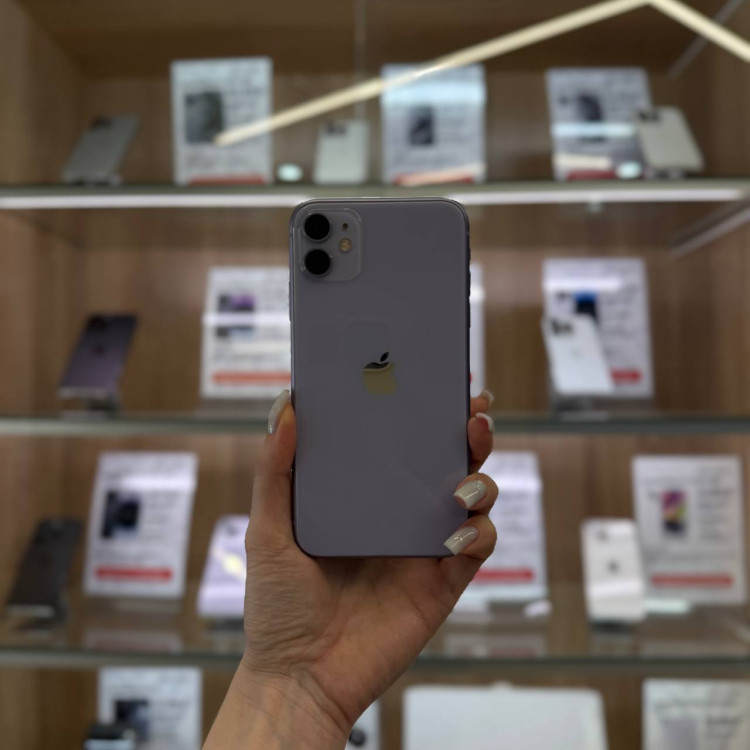Б/У Смартфон Apple iPhone 11 128GB Фиолетовый