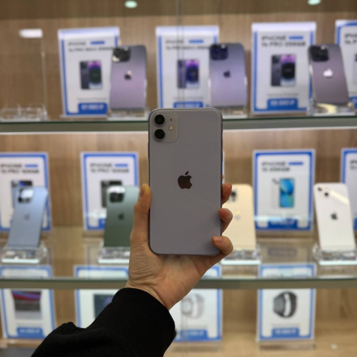 Б/У Смартфон Apple iPhone 11 128GB Фиолетовый