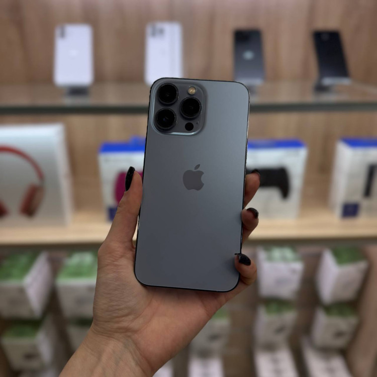 Б/у Смартфон Apple iPhone 13 Pro 128GB Sierra Blue