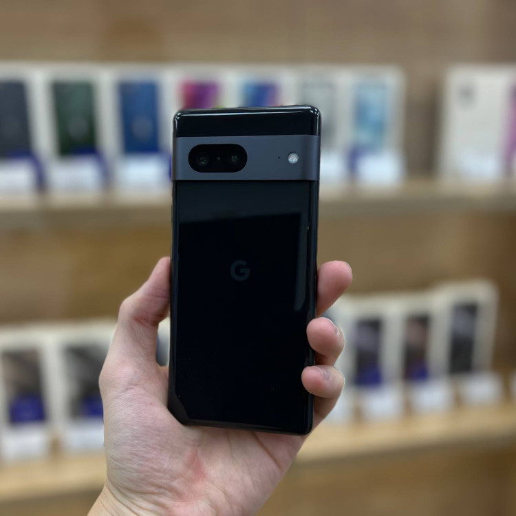 Б/У Смартфон Google Pixel 7 8/256GB Черный