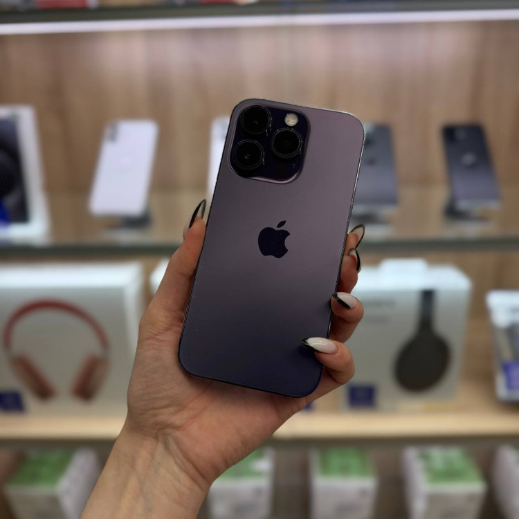 Б/у Смартфон Apple iPhone 14 Pro 256GB Фиолетовый
