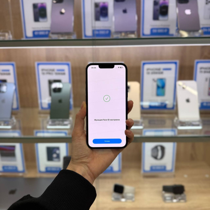 Б/у Смартфон Apple iPhone 13 128GB Midnight