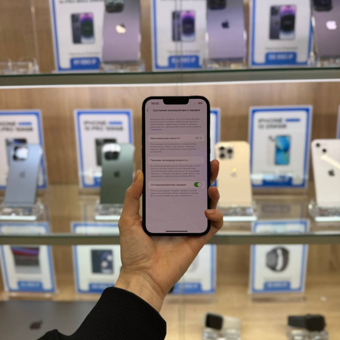 Б/у Смартфон Apple iPhone 13 128GB Midnight EU