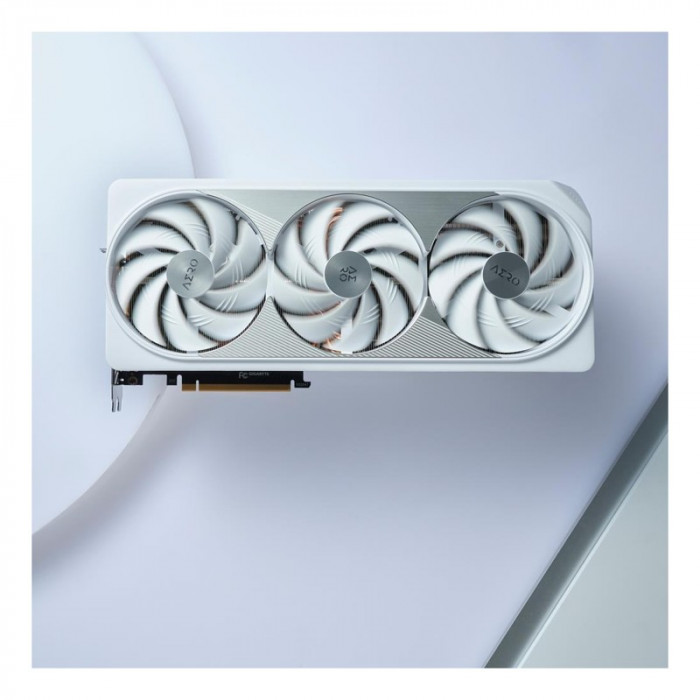 Видеокарта GIGABYTE GeForce RTX 4080 16GB AERO (GV-N4080AERO-16GD), Retail | Фото 3 из 16
