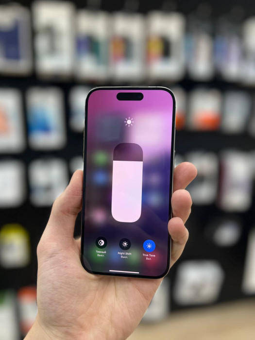 Б/У Смартфон Apple iPhone 15 Pro 256GB Титан (Natural Titanium) nano SIM + eSIM | Фото 2 из 5