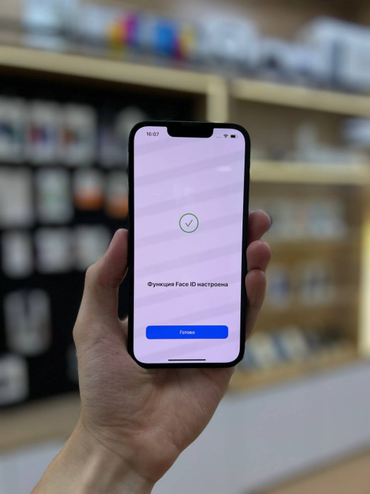 Б/У Смартфон Apple iPhone 14 128GB Темная ночь (Midnight) nano SIM + eSIM | Фото 4 из 5