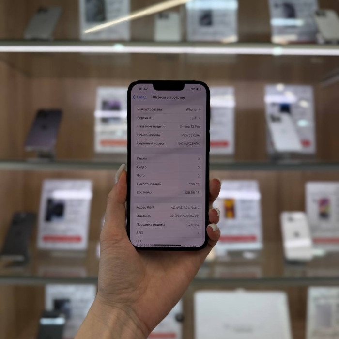 Б/у Смартфон Apple iPhone 13 Pro 256GB Graphite | Фото 2 из 5