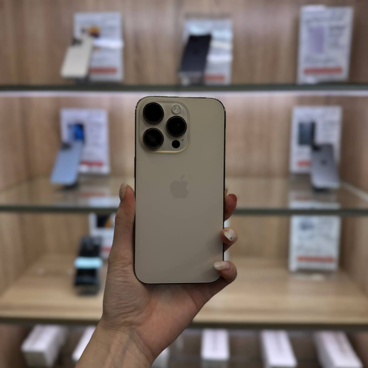Б/у Смартфон Apple iPhone 14 Pro 1TB Золотой