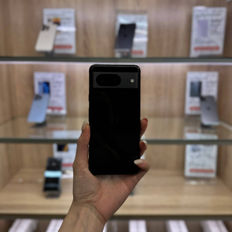Б/у Смартфон Google Pixel 8 8/128GB Черный