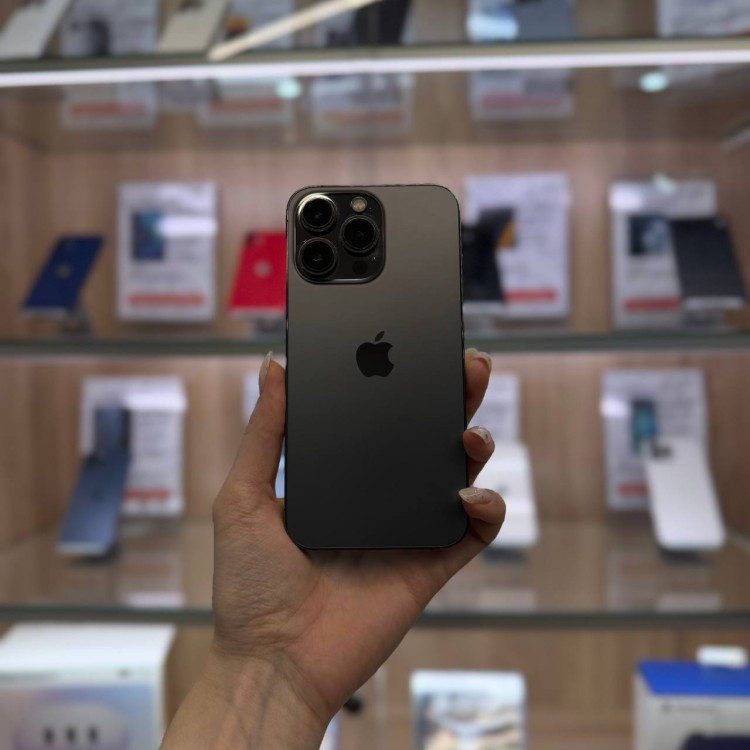 Б/У Смартфон Apple iPhone 13 Pro 256GB Графитовый