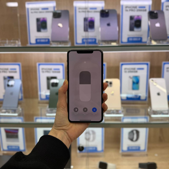 Б/У Смартфон Apple iPhone 11 Pro Max 64GB Серый космос