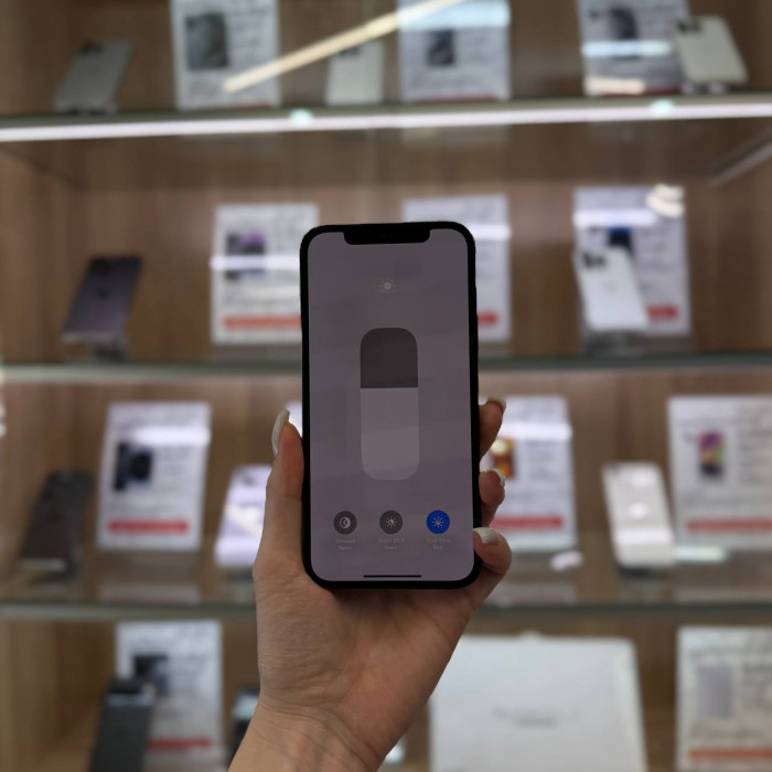 Б/У Смартфон Apple iPhone 12 Pro 128GB Графитовый | Фото 3 из 5