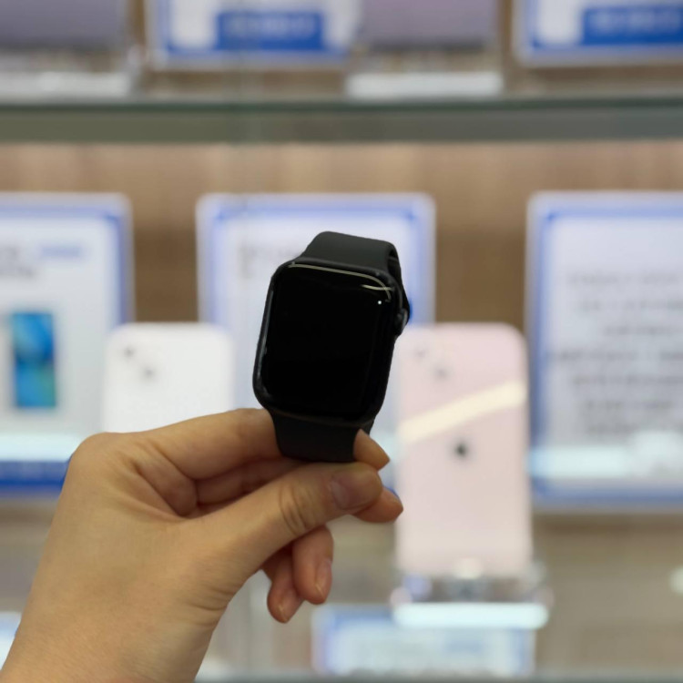 Б/у Apple Watch SE 2022 44mm Темная ночь