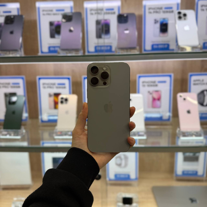 Б/у Смартфон Apple iPhone 16 Pro Max 512GB Natural Titanium
