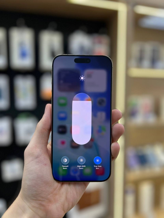 Б/У Смартфон Apple iPhone 16 Pro Max 256GB Пустынный титан