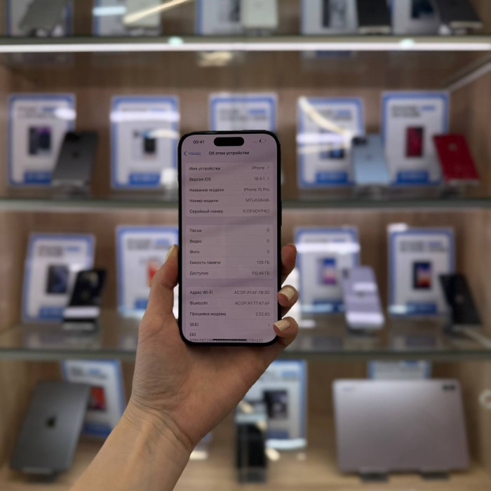 Б/у Смартфон Apple iPhone 15 Pro 128GB Синий | Фото 2 из 5
