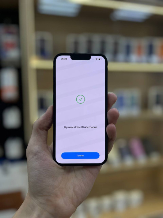 Б/у Смартфон Apple iPhone 13 128GB Темная ночь