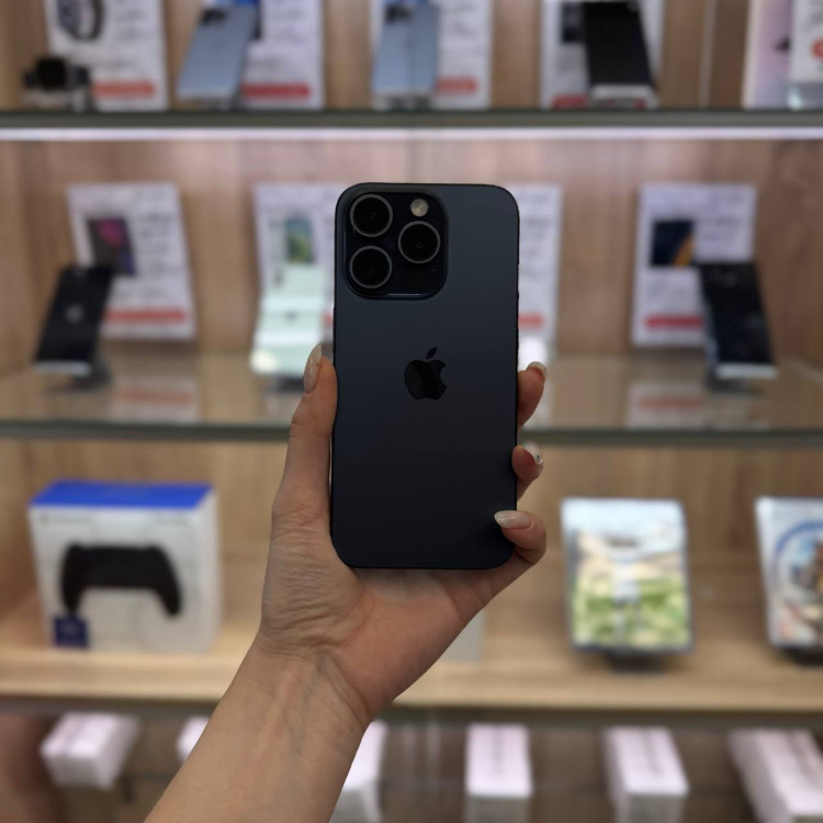 Уценка Смартфон Apple iPhone 15 Pro 256GB Синий (Blue Titanium) nano SIM + eSIM